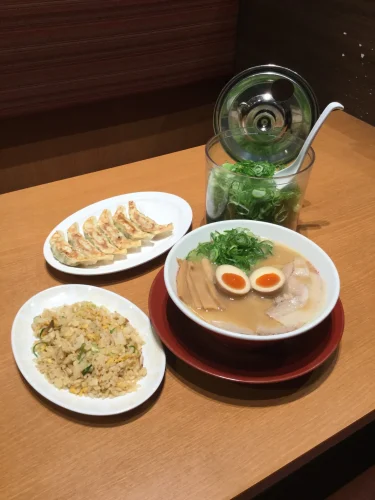 라면 요코즈나 NAMBA　NANNAN점